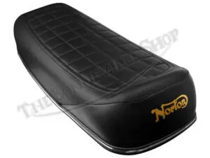 06 3677 G 01 Norton 850 Commando Interstate Seat W Gold Logo 1973 1974