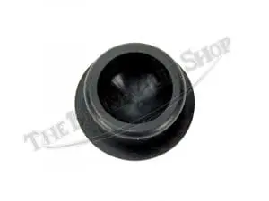 60 4152 04 Triumph 750 Sidepanel Plug