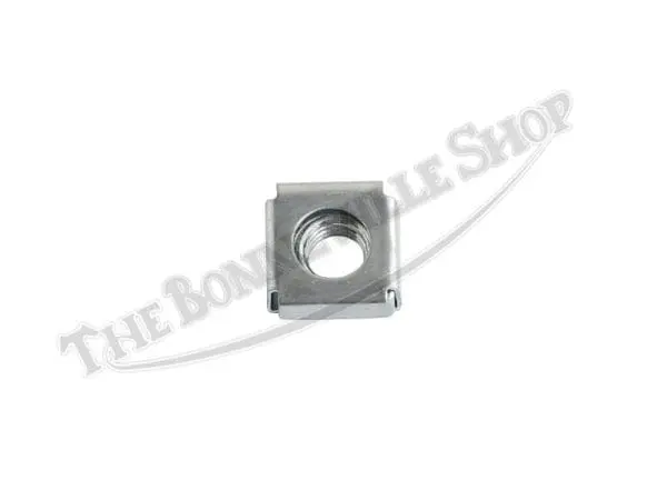 TRIUMPH TIGER TROPHY BONNEVILLE SIDEPANEL CAPTIVE NUT