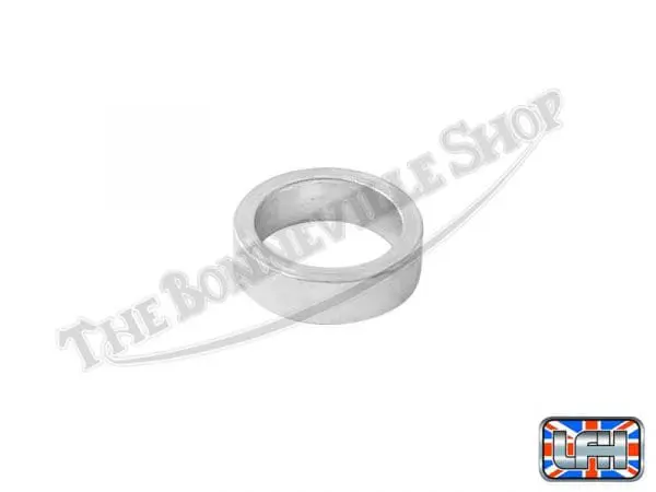 97 1581 02 Triumph Handlebar P Clamp Bush 1