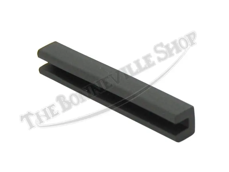 Triumph 500 T100 750 T140 Tr7 Rear Lamp Carrier 'U' Wiring Grommet(S) Pn# 83-5105 1 Triumph Brake Light U Grommet