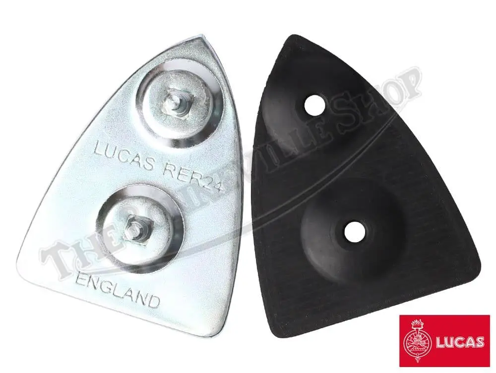 Triumph Bsa Lucas Rer24 Taillight Reflector W/Gasket (1) 1968-1970 Pn# Tbs-1914L 57111 3 Rer24 Taillight Reflector W/Gasket (1) 1968-1970 Pn# Tbs-1914L 57111
