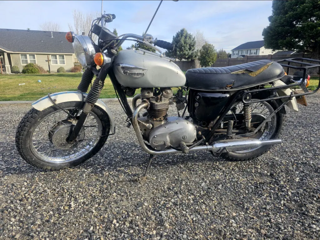 1966 Triumph Tr6Sr 06