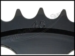 37 7072 03 TRIUMPH T140 45T REAR SPROCKET 00687.1498528292.1200.900